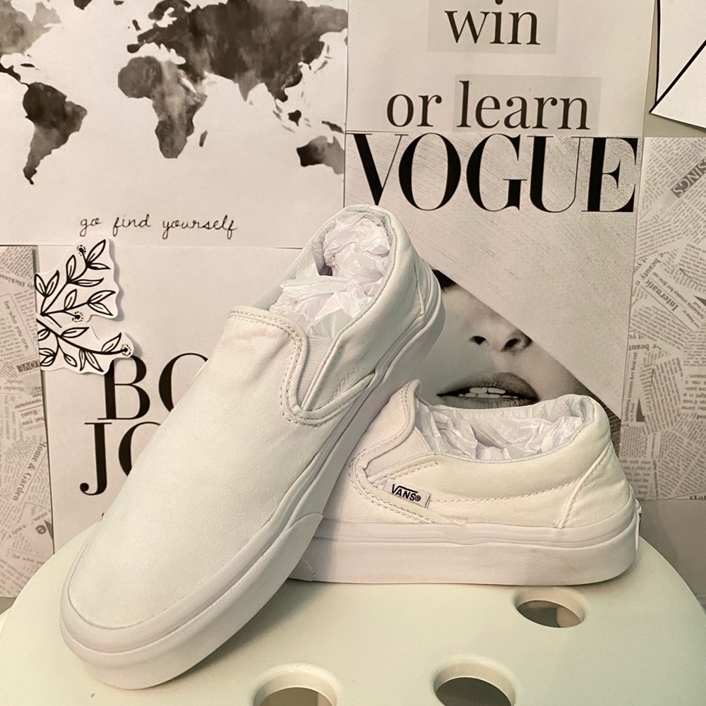 Slip on white vans
